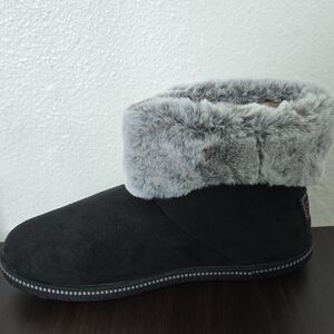 Skechers Black and Gray Ankle Booties